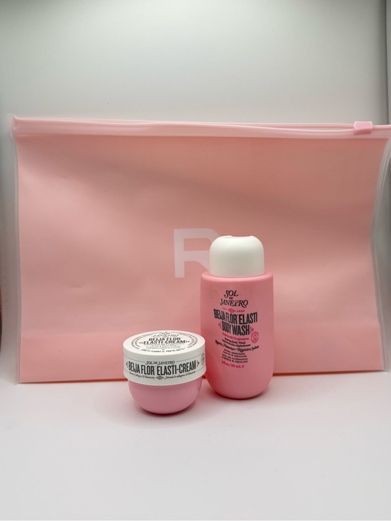 Sol de Janeiro Other - Sol de Janeiro Beija Flor Elasti-Cream & Body Wash Set + Pink Pouch